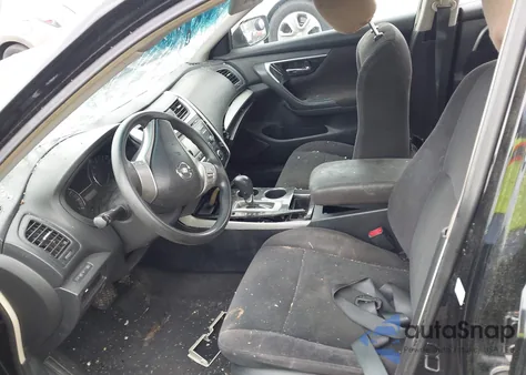 2013 Nissan Altima 2.5 from USA, damaged, VIN 1N4AL3APXDC123565